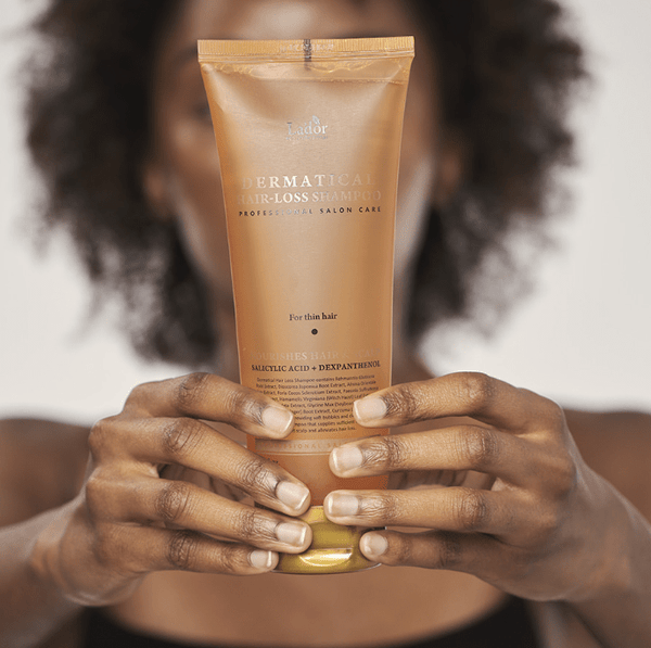 LADOR Dermatical Hair - Loss Shampoo For Thin Hair 50ml - beautybuddy.nl