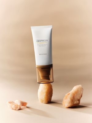 SKIN1004 Madagascar Centella Air - Fit Suncream Light 50ml - beautybuddy.nl